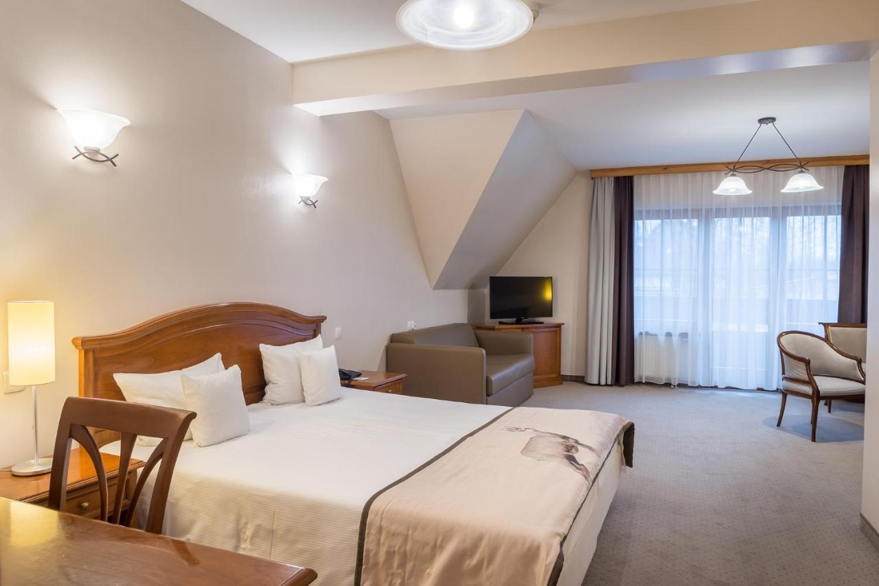 Hotel Nosalowy Dwor Zakopane Dış mekan fotoğraf